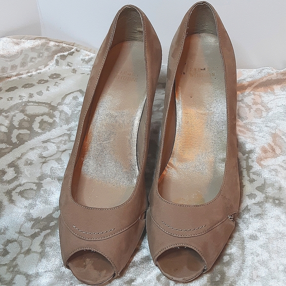 Stuart Weitzman Vintage Open Toe Suede Pump Size 9.5. - Picture 3 of 14